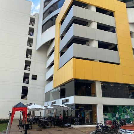 Puerto Santa Ana, Torres Bellini, 2 Dormitorios, Parqueo Guayaquil Exteriör bild