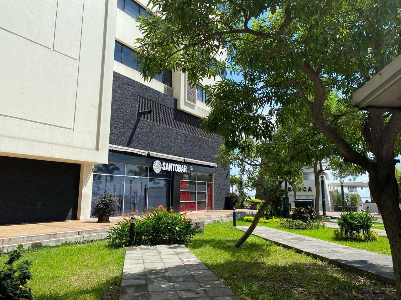 Puerto Santa Ana, Torres Bellini, 2 Dormitorios, Parqueo Guayaquil Exteriör bild